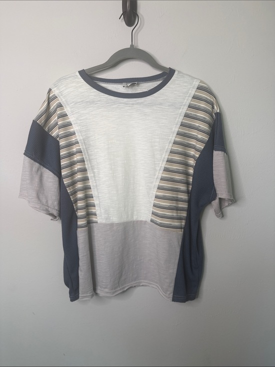 BKE Tops - BKE oversized T shirt
